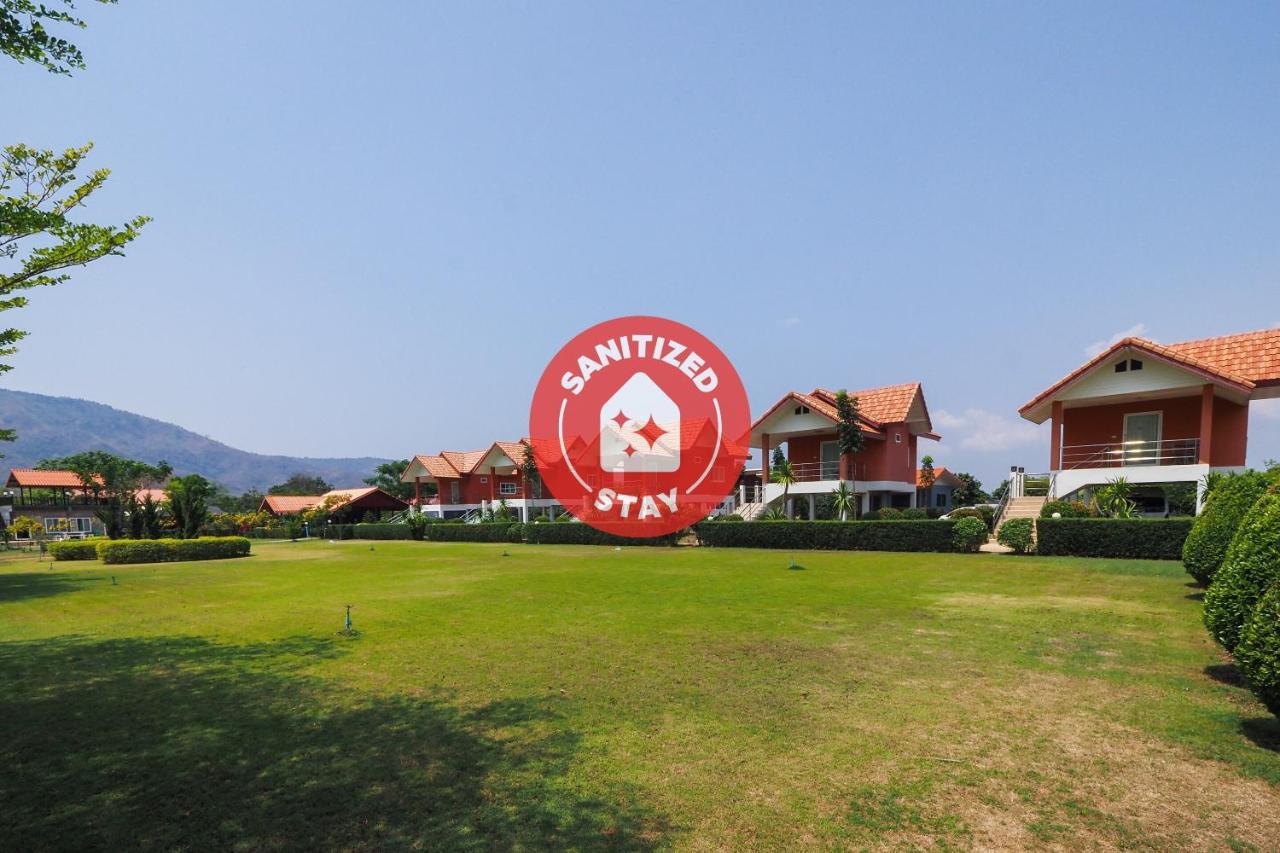Oyo 748 Pada Homestay Mu Si Exterior photo
